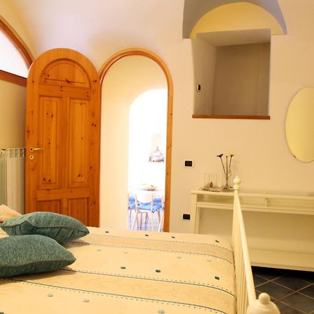Le Terrazze Di Cristina Bed & Breakfast Vietri Exterior foto