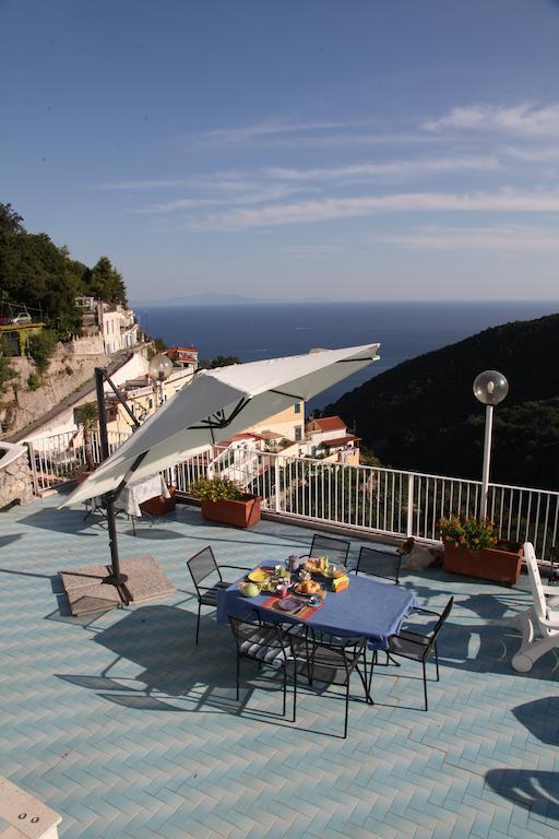 Le Terrazze Di Cristina Bed & Breakfast Vietri Exterior foto
