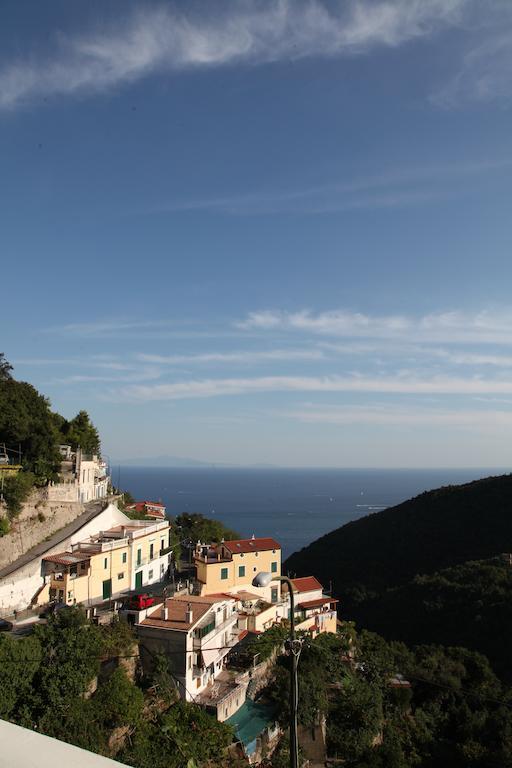 Le Terrazze Di Cristina Bed & Breakfast Vietri Exterior foto