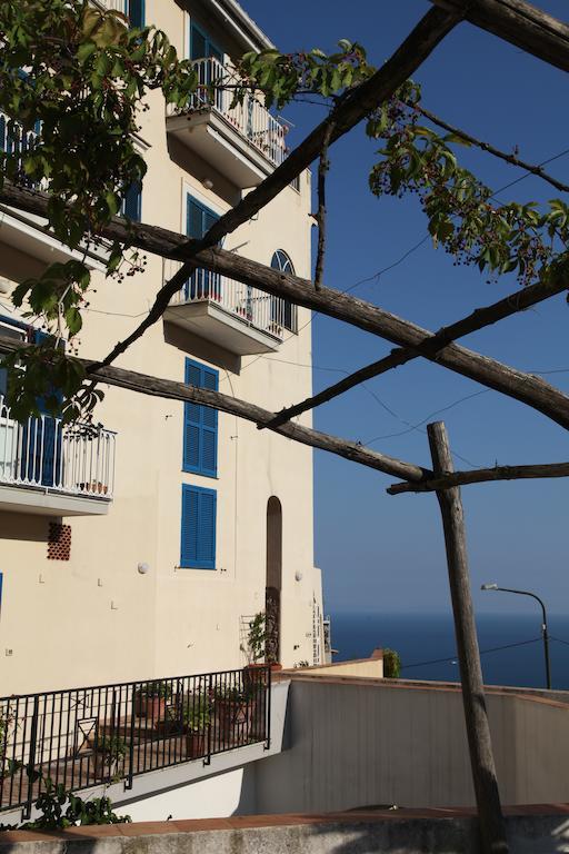 Le Terrazze Di Cristina Bed & Breakfast Vietri Exterior foto