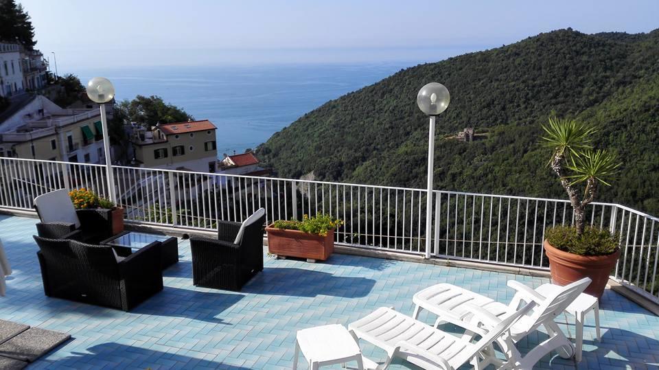 Le Terrazze Di Cristina Bed & Breakfast Vietri Exterior foto