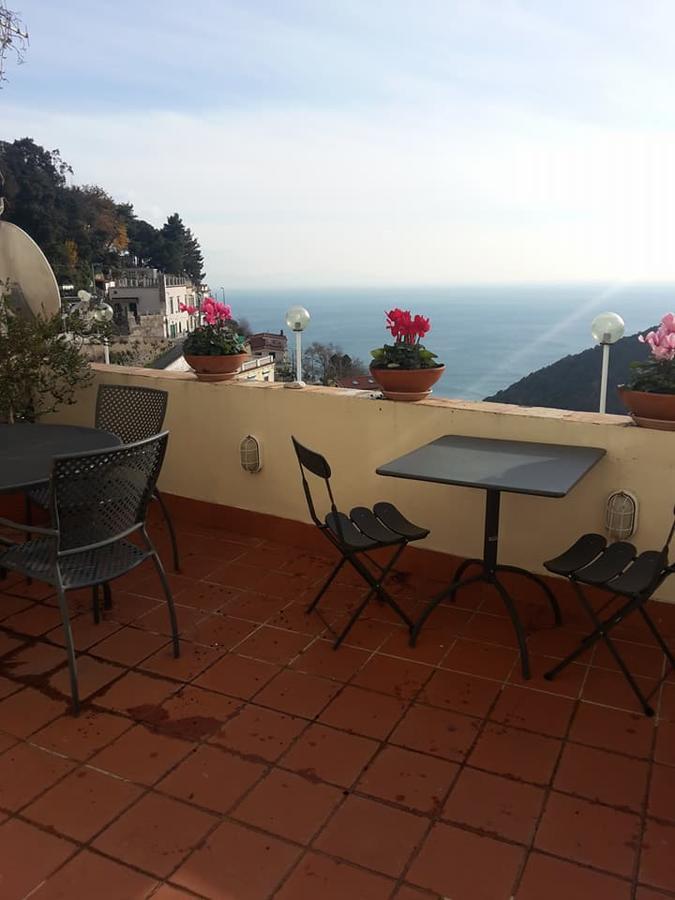 Le Terrazze Di Cristina Bed & Breakfast Vietri Exterior foto